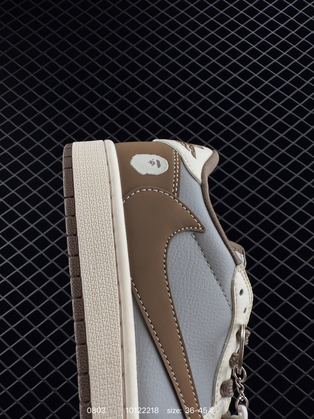 Travis Scott x Air Jordan 1 ” Reverse Mocha “